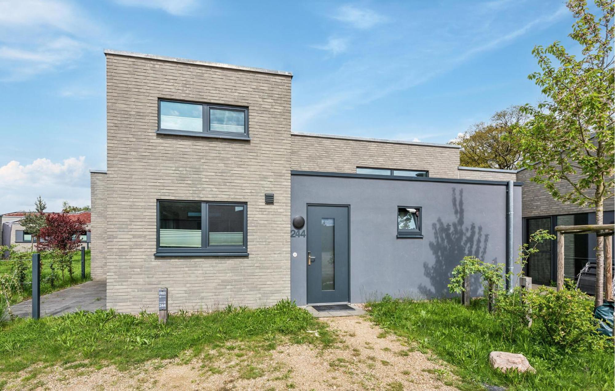3 Bedroom Stunning Home In Lembruch-Duemmer See Exterior foto